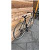 Image 3 : SCHWINN VOLARE 1200 6-SPEED BICYCLE: *NO FRONT BRAKE/REAR BRAKE DOES NOT WORK*