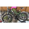 Image 4 : 5 ASSORTED BIKES: PACER II, HUFFY TUNDRA, RALEIGH, MAUI K2 WITH FRONT CHILD SEAT & MORE
