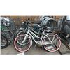 Image 1 : 5 ASSORTED BIKES: PEUGEOT EVASION, PRO TOUR AT2620, MEDALIST SERIES II & (2) CRANBROOK