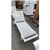 Image 2 : FOLDING OUTDOOR LOUNGE CHAIR