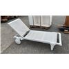 Image 1 : FOLDING OUTDOOR LOUNGE CHAIR