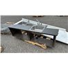 Image 3 : (2) STAINLESS STEEL SINKS WITH INTEGRATED COUNTERTOPS