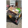 Image 1 : PALLET OF ASSTD. ITEMS: LUGGAGE, STRING LIGHTS, WATER RIFLES & MORE: *WORKING CONDITION UNKNOWN/MAY