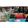 Image 4 : SHELF OF ASSORTED PLASTIC CONTAINERS, METAL FOOD SERVICE TRAYS, BAKING SHEETS & MORE