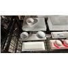 Image 2 : SHELF OF ASSORTED DISHWARE