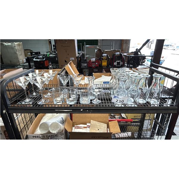 PALLET OF ASSORTED GLASS WINE JUGS, MARTINI GLASSES, HIGHBALL GLASSES & OLD FASHIONED/ROCKS GLASSES