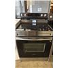 Image 1 : SAMSUNG FLAT TOP ELECTRIC RANGE *COOKTOP IS CRACKED*