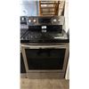 Image 1 : SAMSUNG 5-BURNER FLAT TOP RANGE WITH HYBRID CONVECTION OVEN