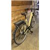Image 3 : GLOBE SPECIALIZED 10-SPEED BICYCLE