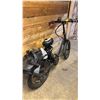 Image 3 : INVANTI E-BIKE *NO CHARGER/DOES NOT TURN ON/WORKING CONDITION UNKNOWN*