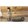 Image 1 : XOOTR FOLDING SCOOTER