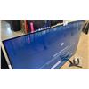 Image 2 : SAMSUNG 75" QLED Q6F 4K SMART TV WITH STAND & REMOTE *VERTICAL GREEN LINES ACROSS TOP OF SCREEN*