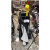 Image 1 : TAYLOR MADE GOLF BAG WITH WEIGHTED GOLF SWING TRAINER AID.