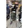 Image 1 : SUN MOUNTAIN GOLF BAG WITH ASSORTED RH GOLF CLUBS