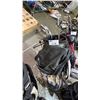 Image 1 : RAMPION GOLF BAG WITH ASSORTED RH GOLF CLUBS
