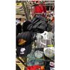 Image 2 : ASSORTED ITEMS INCLUDING PHILIPS SONICARE ELECTRIC BRUSH, BLACK DECKER STEAMER, PACK OF SOCKS AND