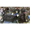 Image 3 : SHELF LOT ASSORTED CLOTHING ITEMS INCLUDING CAPS , JACKETS AND MORE