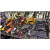 Image 4 : SHELF OF ASSORTED TOOLS AND STANLEY TOOL BAG