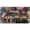 Image 1 : SHELF OF ASSORTED HAND TOOLS