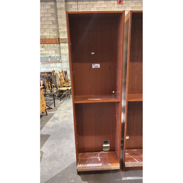 5-TIER WOOD BOOKCASE