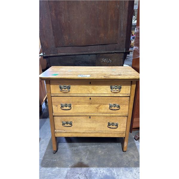 VINTAGE OAK 3-DRAWER DRESSER ON CASTERS (MISSING ONE CASTER)