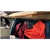 Image 3 : SHELF OF ASSORTED CLOTHING & A DUFFLE BAG