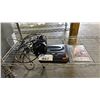 Image 3 : NINTENDO WIIU CONSOLE, NINTENDO GAME CUBE CONTROLLER & (3) WII GAMES
