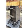 Image 2 : CANON COMMERCIAL COPY MACHINE WITH STAPLER & 3-HOLE PUNCH *WORKING CONDITION UNKNOWN*