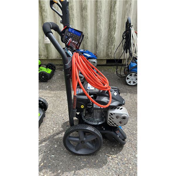 YAMAHA POWERSTROKE GAS PRESSURE WASHER WITH HOSE & WAND *WORKING CONDITION UNKNOWN/MAY BE MISSING