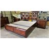 Image 2 : FOLIO 21 AVIGNON BEDROOM SET: KING SIZE BED WITH 2 FOOTBOARD DRAWERS, LOWBOY DRESSER W/MIRROR & 2