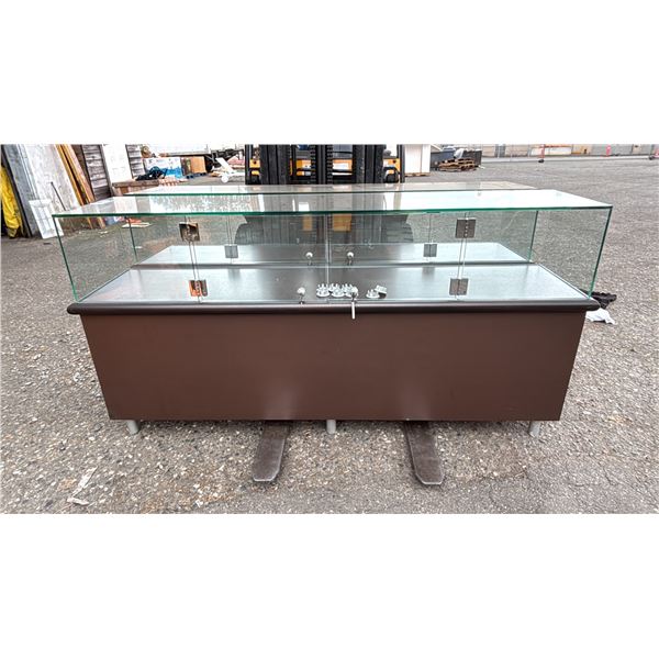 5' WIDE RETAIL SHOWCASE WITH WOOD BASE GLASS TOP *WITH KEY*