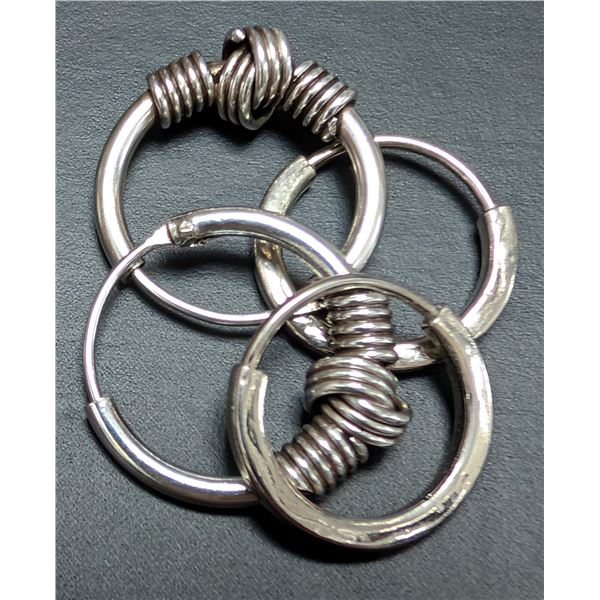 SILVER(2.39G), 2 SMALL HOOP EARRING