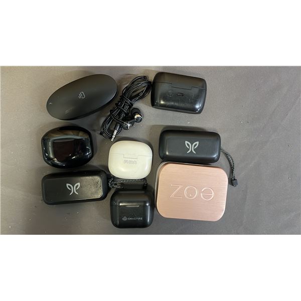 BAG OF ASSORTED WIRELESS EARBUDS