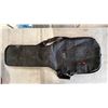 Image 3 : ACOUSTIC GUITAR WITH SOFT SIDE CASE