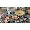 Image 6 : SHELF OF ASSORTED ITEMS INCLUDING; DINNERWARE, GRAVY BOAT, DECORATIVE DISHES & MORE