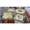 Image 2 : SPODE "SAINT NICK" PLATES, (8) VILLEROY & BOCH WINE GLASSES, BURLEIGH ART DECO SIDE PLATES & MORE