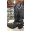 Image 2 : PAIR OF ALBERTA BOOTS BLACK LEATHER MEN'S COWBOY BOOTS: SIZE 12.5 4E