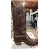 Image 2 : PAIR OF ALBERTA BOOTS BROWN LEATHER MEN'S COWBOY BOOTS: SIZE 10.5E