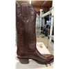Image 2 : PAIR OF ALBERTA BOOTS BROWN LEATHER LADIES COWBOY BOOTS: SIZE 8.5 4A