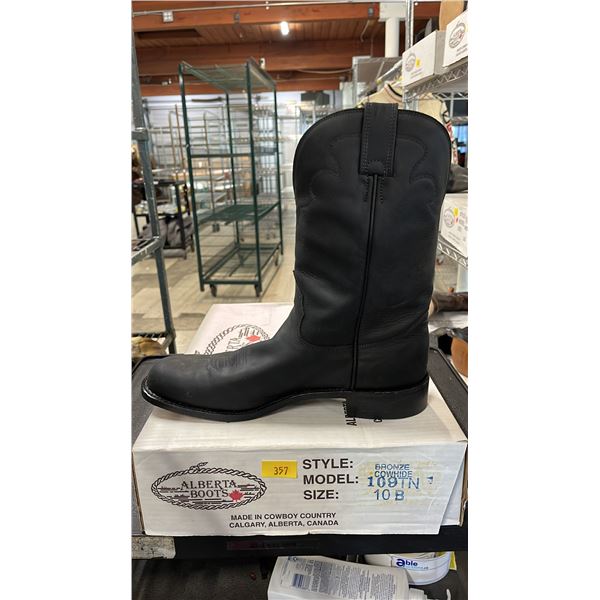 PAIR OF ALBERTA BOOTS BLACK LEATHER MEN'S COWBOY BOOTS: SIZE 10B