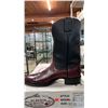 Image 2 : PAIR OF ALBERTA BOOTS BLACK  & BURGUNDY LEATHER MEN'S COWBOY BOOTS: SIZE 10D