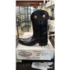 Image 1 : PAIR OF ALBERTA BOOTS BLACK LEATHER MEN'S COWBOY BOOTS: SIZE 10.5B