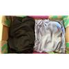 Image 2 : 3 DRESS. LADIES SIZE M