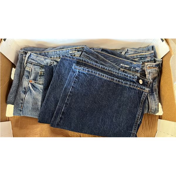 3 PAIR OLD NAVY JEANS. VARIOUS STYLES. LADIES SIZE 8