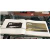Image 2 : 1968 FIRST EDITION ANDREW WYETH ART BOOK