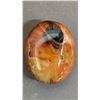Image 4 : (2) IRON RED AGATE ORNAMENTS