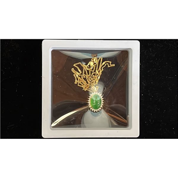 IMPERIAL GREEN JADEITE PENDANT
