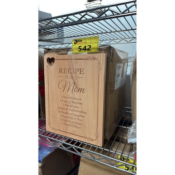 *NEW* BOX OF WOODEN CHOPPING BOARD