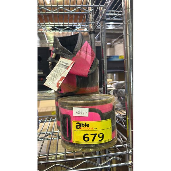 (6) NEW HARBINGER WEIGHT LIFTING BELTS