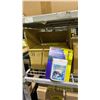 Image 3 : *NEW IN BOX* SHELF OF  UNIVERSAL BATTERY CHARGER